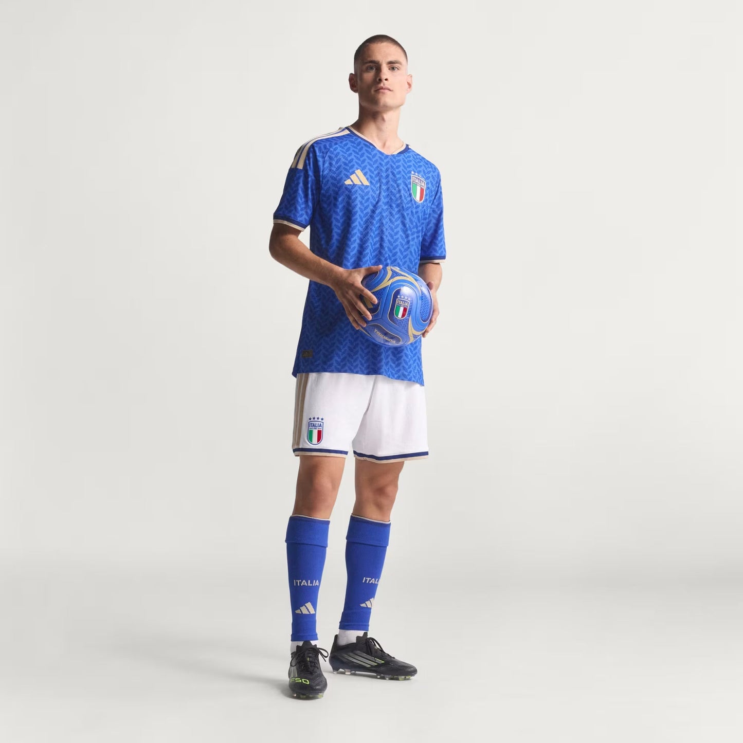 Mens Italy 26 Home Authentic Jersey
